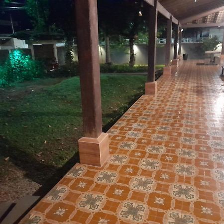Hospedagem Economica Flor De Maria Caraguatatuba Ngoại thất bức ảnh